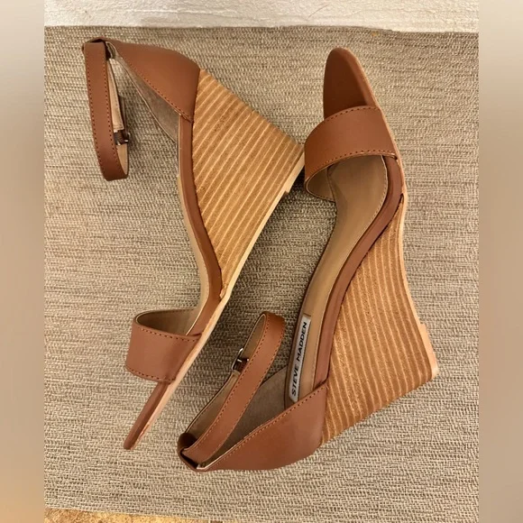 Steve Madden Mary Wedge Cognac Leather - Picture 4 of 6